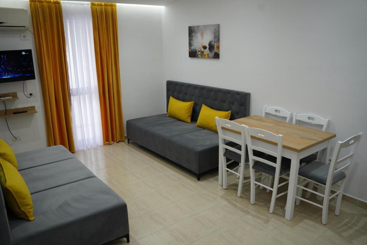 Apartments Costa Azzurra Velipoje Exterior photo