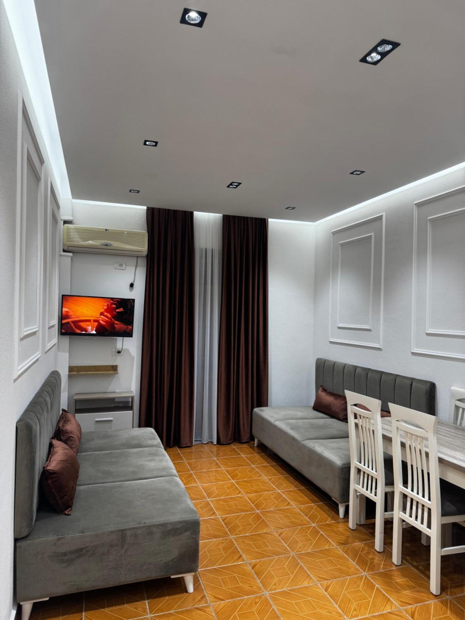 Apartments Costa Azzurra Velipoje Exterior photo